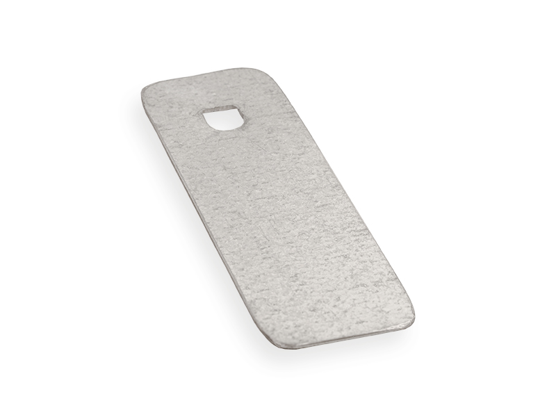 Plaatje voor montage van zeisen aan houten steel. 10x3,2cm