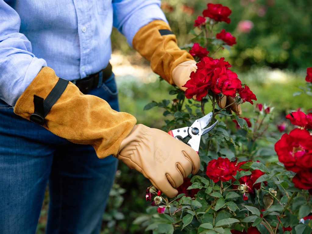 Rozen handschoen Felco 705, maat M. Hoogwaardig leder met suede manchet, perforatie bestendig