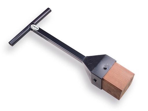 [960830] Bandenstamper DE WIT staal met houten blok 14,5 x 14,5 cm, gewicht 10 kg